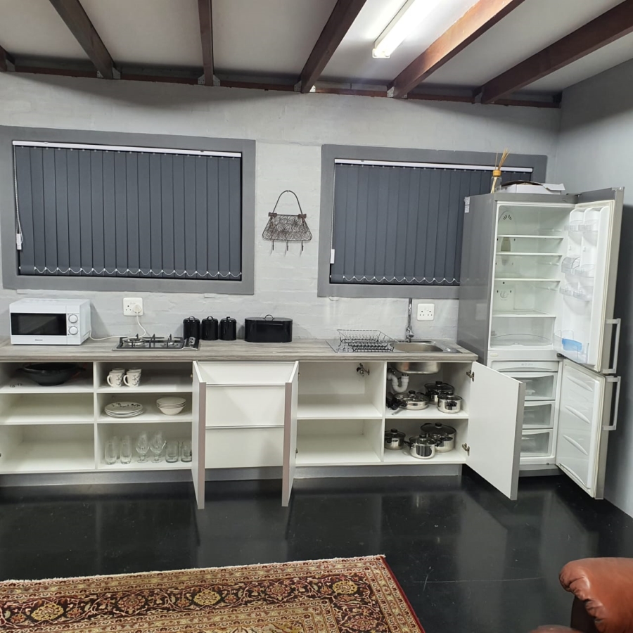 To Let 1 Bedroom Property for Rent in Dana Bay Western Cape